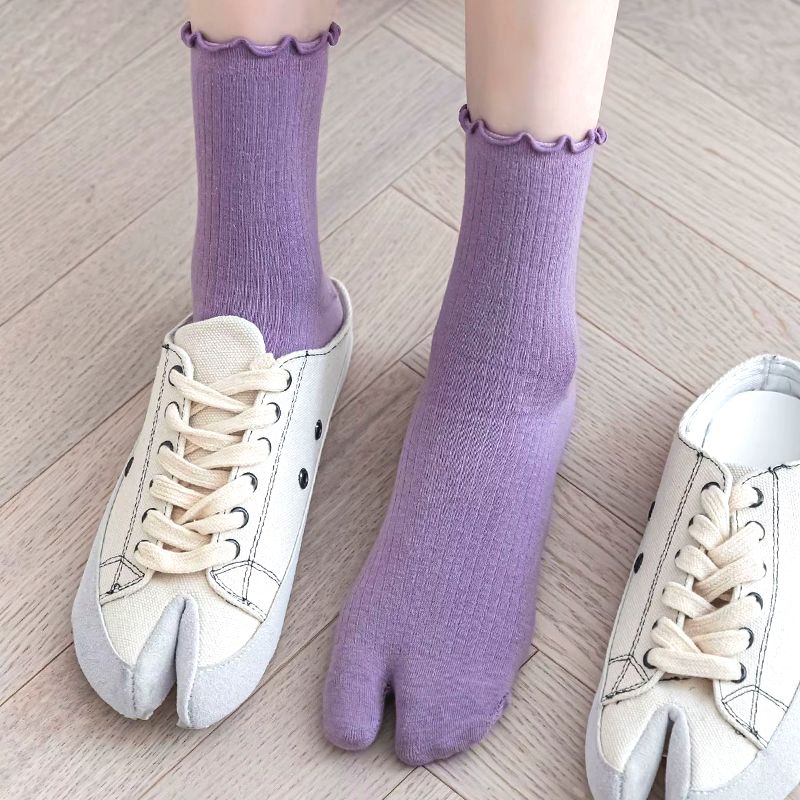 split toe socks, tabi socks